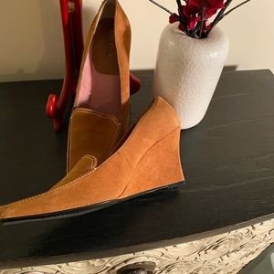 Suede wedge